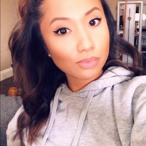 Meet your Posher, Charmaine